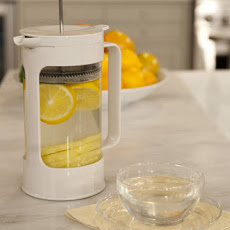Pineapple and Lemon Infusion Drink