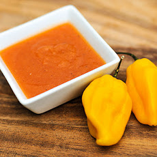 Papaya-Habanero Hot Sauce
