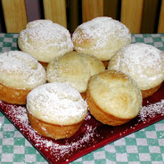 Brunch Cream Cheese Muffins