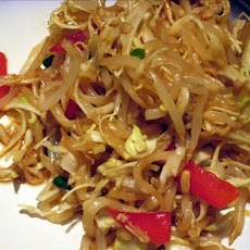 Chinese Cabbage and Bean Sprout Salad