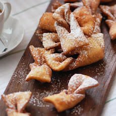Calzones Rotos (Chilean Fried Pastries)