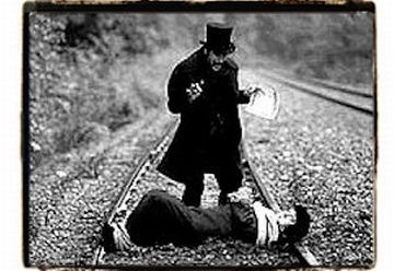 [PerilsOfPaulineTiedToRailwayTracks[4].jpg]