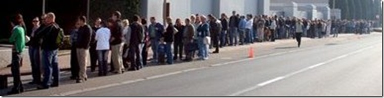 NewZealandExpoWaitingCrowdsSouthAfricaWannebeImmigrants2008