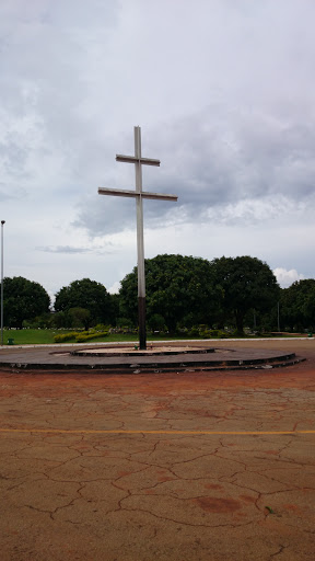 Cruz Central Do Cemitério