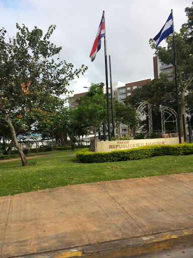 Parque República Del Salvador
