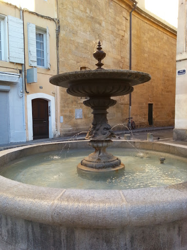 Fontaine Gilly