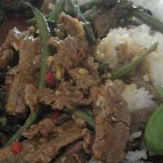 Stir-Fried Beef With Basil