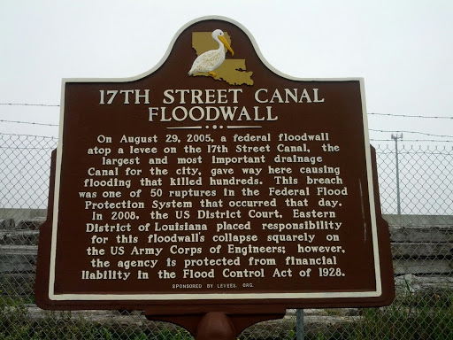 17th Street Canal Floodwall