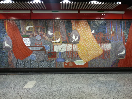油麻地港鐵站籠中鳥馬賽克壁畫