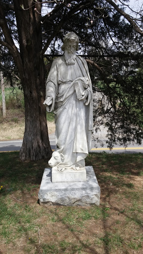 Luke Memorial Statue 