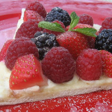 Breakfast Pizza with Fresh Berries and Mascarpone