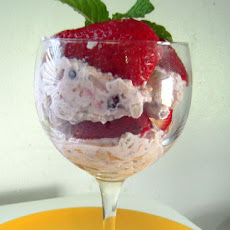 Strawberry Breakfast parfait