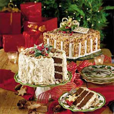 Chocolate Velvet Cake With Cream Cheese-Butter Pecan Frosting