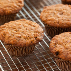 Oatmeal Raisin Cookie Muffins