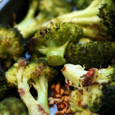 Roasted Broccoli With Garlic and Red Pepper