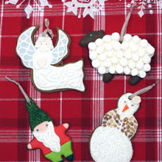 Basic Gingerbread Cookies with Tamara and Daniele