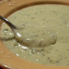 Slow Cooker Broccoli Cheddar Soup