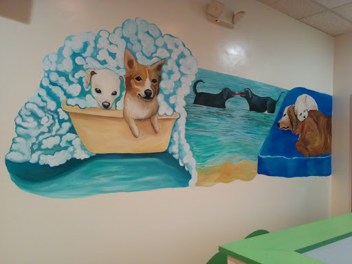 Arlington Dog House Mural