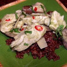 Green Curry With Chicken and Eggplant