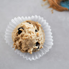 Whole Wheat Peanut Butter Chocolate Chip Muffins