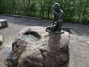 Brunnen Mit Skulptur
