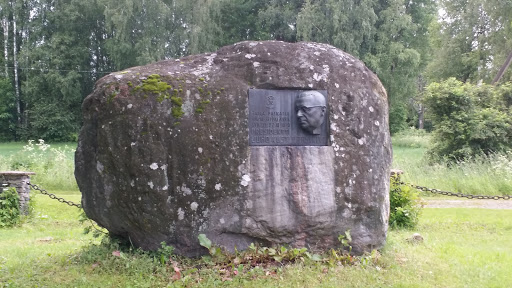 J. K. Paasikiven syntymäpaikan muistomerkki