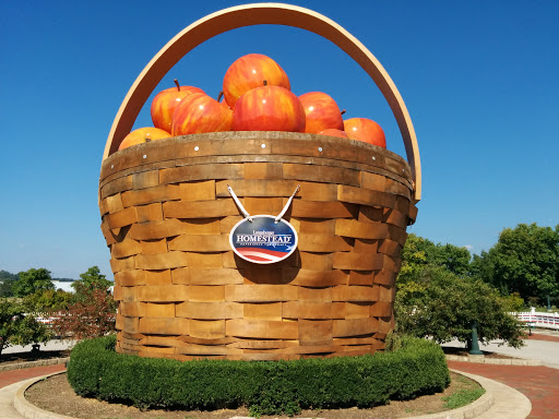 World's Largest Apple Basket