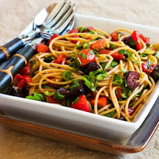 Recipe for Whole Wheat Spagetti with No-Cook Sauce of Tomatoes, Arugula, Olives, and Capers