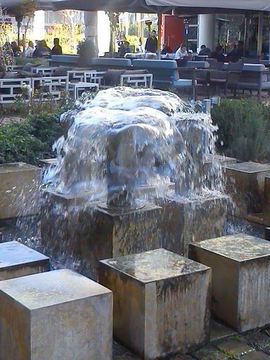 South Polis Fountain