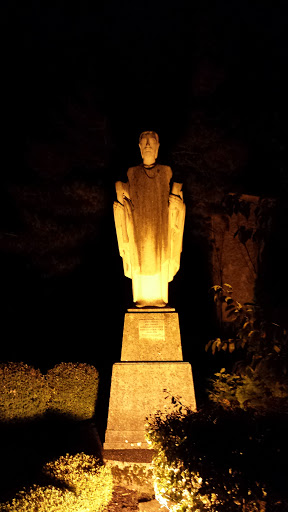 Statue de Saint Mathias