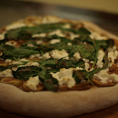 Artichoke and Arugula Pizza With Prosciutto