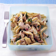 Penne with Tuna and Red Onion