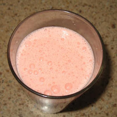 Acadia's Raspberry Citrus Smoothie