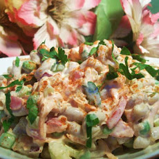 Macaroni Salad With Tomatoes and Peas