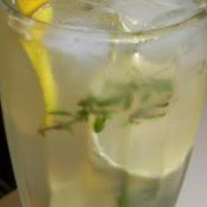 Vodka-Thyme Lemonade