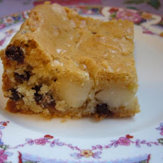White Chocolate Macadamia Brownies
