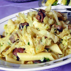 Penne With Cabbage and Mushrooms
