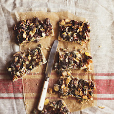 Nut-Caramel Bars with Dried Figs