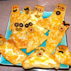 Cheesy Crescent Ghosts