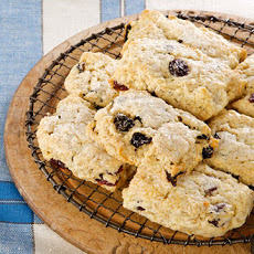 Oatmeal and Dried-Cherry Biscuit Scones