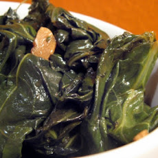 Collard Greens With Pecans (Vegan)