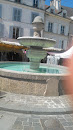 Fontaine & Place Du Marché 