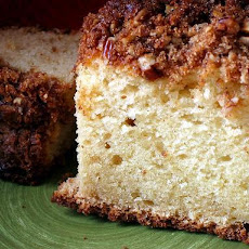 Quick Pecan Sour Cream Coffee Cake
