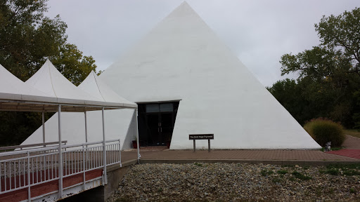 Riordan Clinic Pyramid