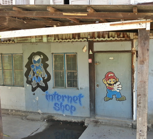 Internet Shop Graffiti