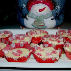 Peppermint (Butter) Fudge Cups