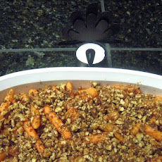 Carrots With Spiced Pecan Topping