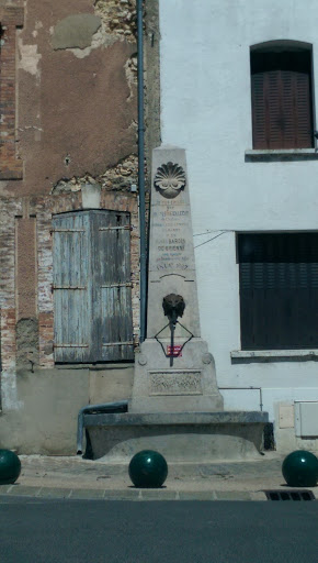 Monument Damery 