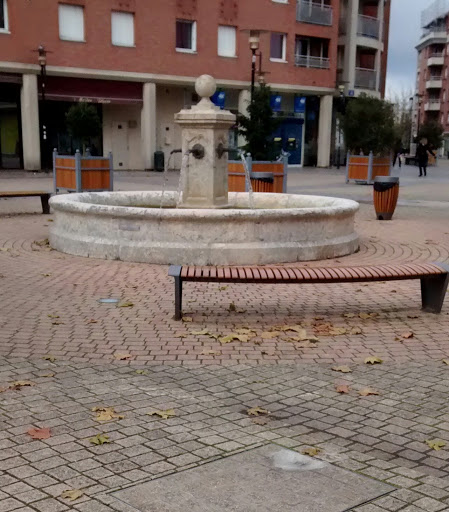 Fontaine de La Clef Saint Pierre 