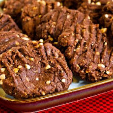 Flourless and (almost) Sugar Free Cookies with Peanut Butter and Chocolate